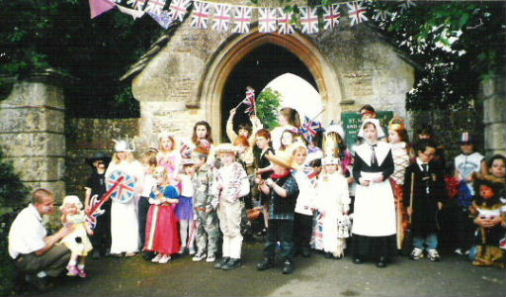 Fancy dress parade 2002